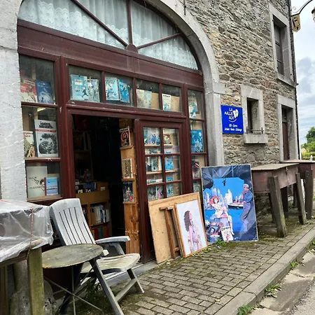 度假居 Sous Les Feuilles 雷杜