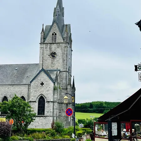 Sous Les Feuilles 度假居 雷杜