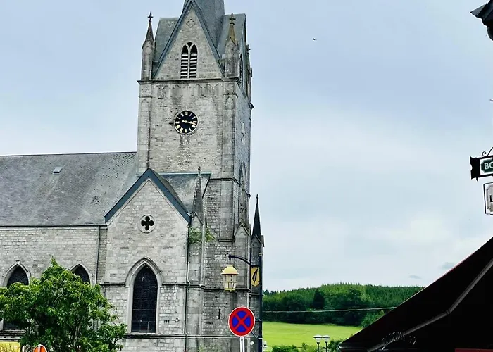 Sous Les Feuilles Semesterbostad Redu